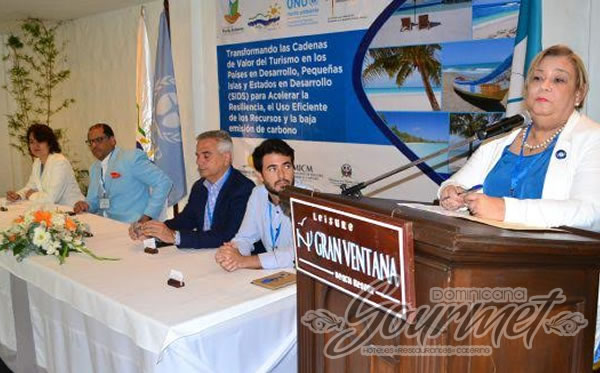 Photo of Medio Ambiente y hoteleros de Playa Dorada lanzan proyecto para reducir emisiones de carbono
