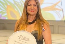 Photo of Luisa Feliz recibe premio al mejor periodismo gastronómico por la revista Dominicana Gourmet