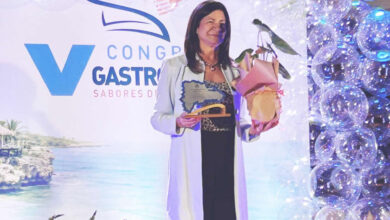 Photo of Luisa Féliz impulsa el empoderamiento juvenil en el Congreso de Turismo Gastronómico «Sabores de la Costa Este»